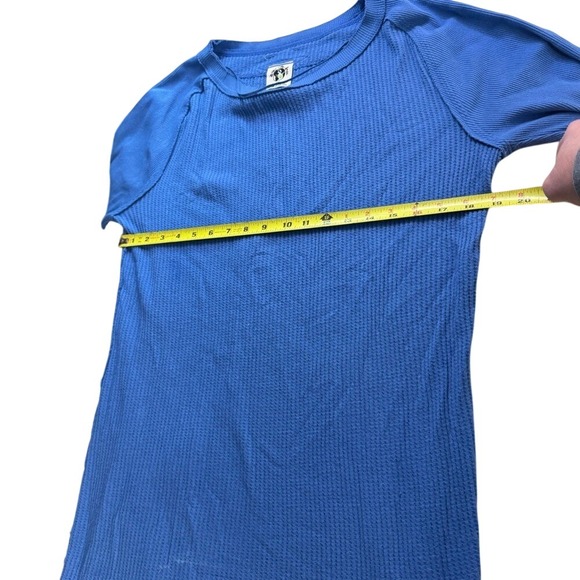 We The Free Free People Waffle Knit Tunic Top Blue Long Sleeve Raw Hem - Picture 5 of 6